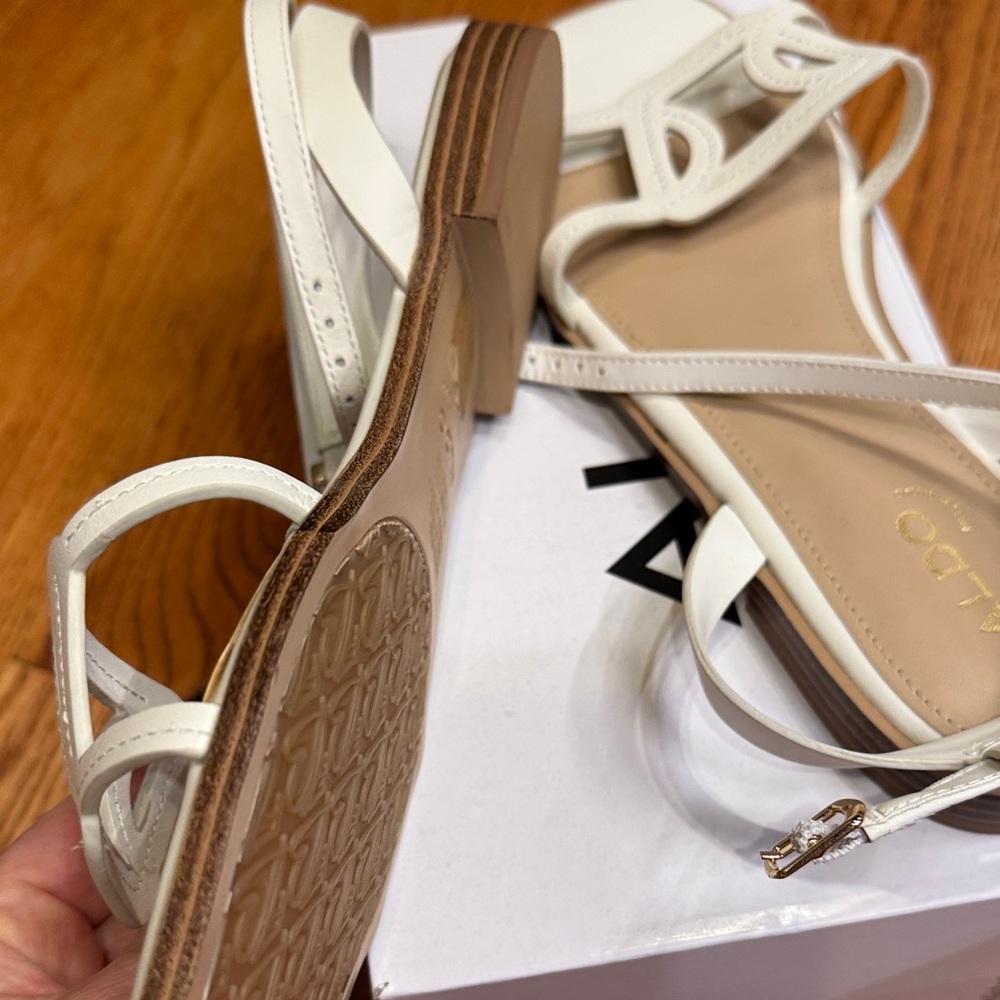 Aldo Women's Elegant White Sandals - Picture 5 of 7